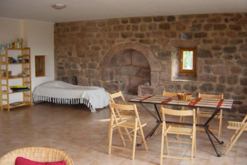 Payzac  Belle Et Grande Maison Ardechoise מראה חיצוני תמונה