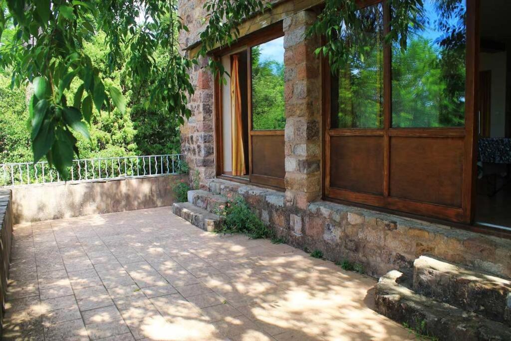 Payzac  Belle Et Grande Maison Ardechoise מראה חיצוני תמונה